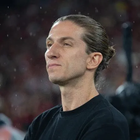 Monaco anuncia Ansu Fati como reforço antes da apresentação oficial de Filipe Luís