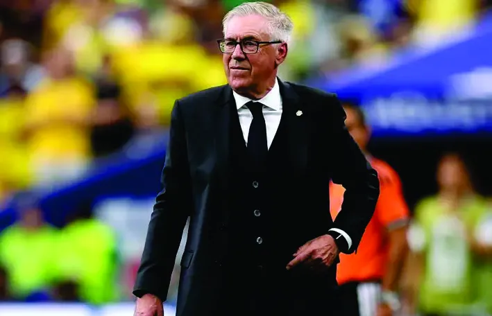 Ancelotti diz que só aceitaria conselhos de um treinador.