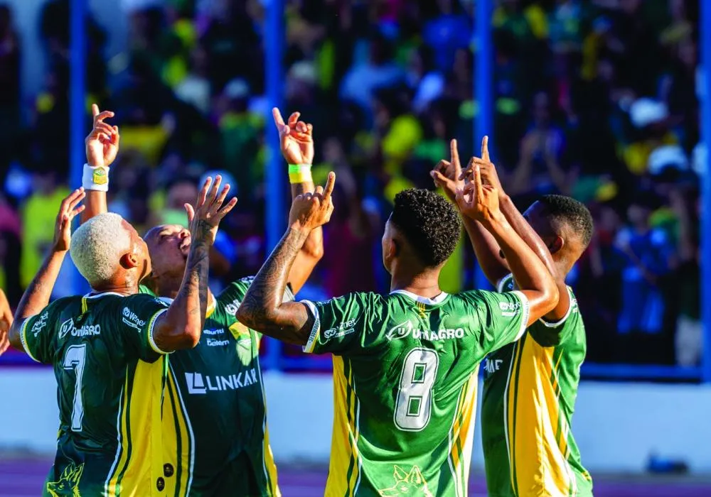 Barreiras FC vence o SSA por 2 a 1 e fica a um empate do acesso à elite do futebol baiano