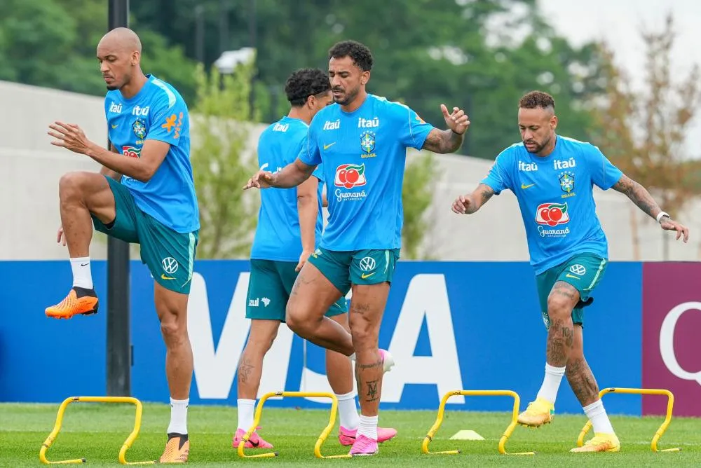 Brasil sobe no ranking da Fifa após a Copa, mas termina Mundial com pior campanha em décadas