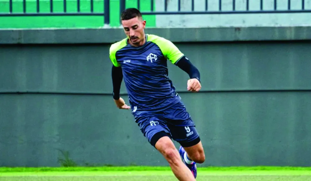 Thiago Galhardo anuncia saída do Feira FC após eliminação na Série B do Baianão